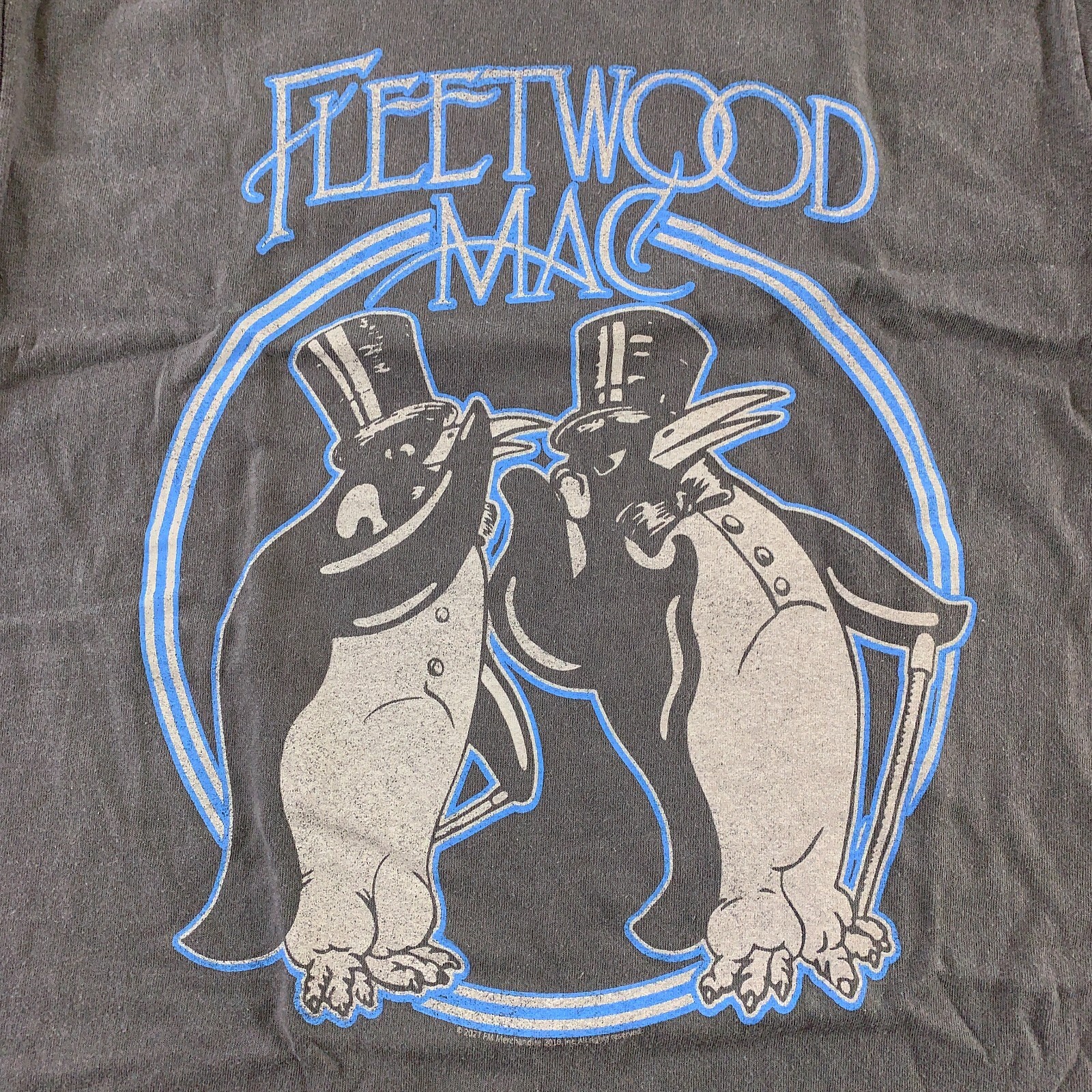 Urban Outfitters Fleetwood Mac Men's Size Small Gray Penguin T-Shirt gallery