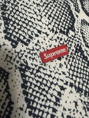 Supreme Snakeskin S/S Top White Grey Large SS24 Box Logo Tee Authentic