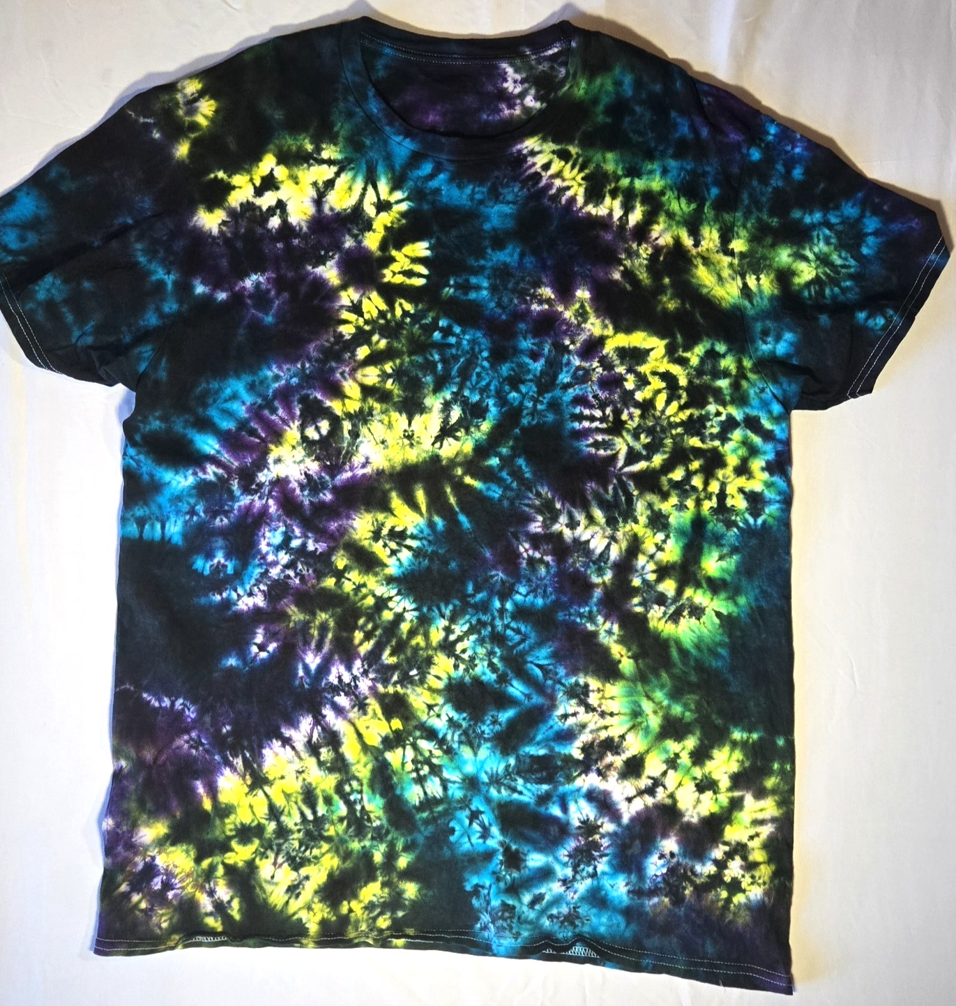 Gildan Tie Dye T-shirt Black, Blue, Purple, Yellow, Green Crumple Various Size gallery