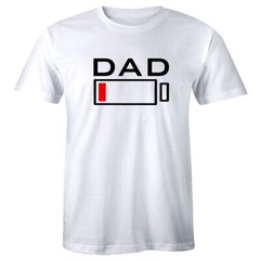 Tired Dad with Low Battery One Bar Left Funny Father’s Day Gift Men’s T-Shirt