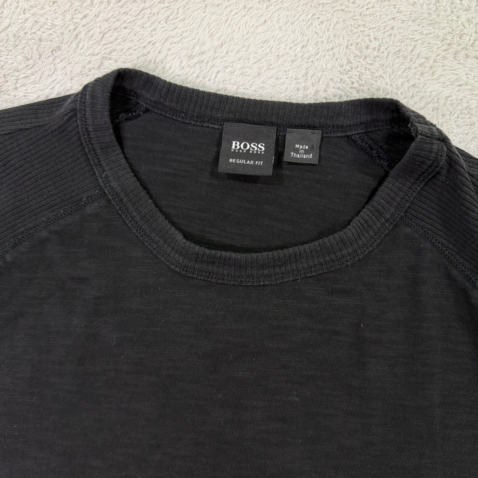 Hugo Boss Mens Large Long Sleeve Shirt Regular Fit Black Slub Knit Raglan Crew gallery