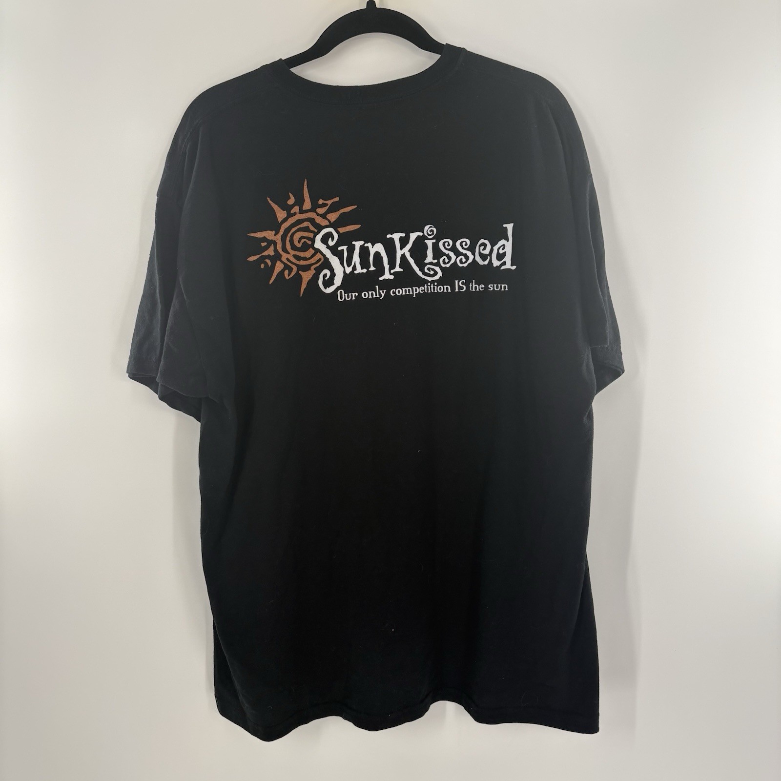 Wanna Kiss Men’s XL Sunscreen Promotion Shirt Y2K Black Short Sleeve gallery