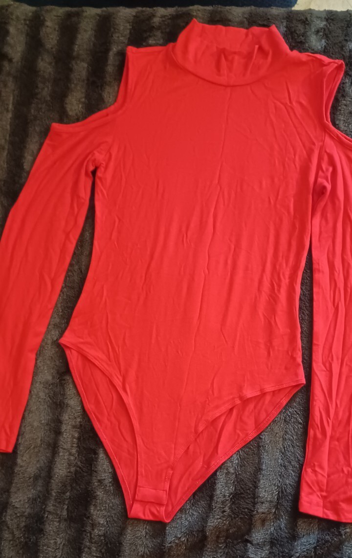 Sexy Cutout Cold Shoulder Top Mock Turtle Neck Long Sleeve size S gallery