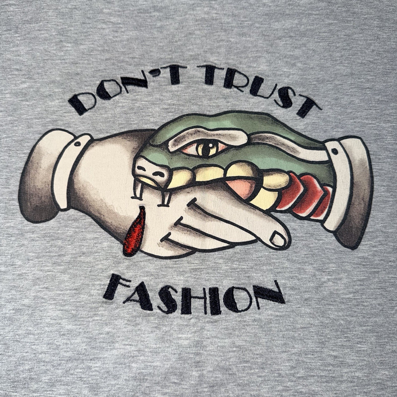 Men's Roberto Cavalli "Don't Trust Fashion" Graphic T Shirt Size XXL Runs Small gallery
