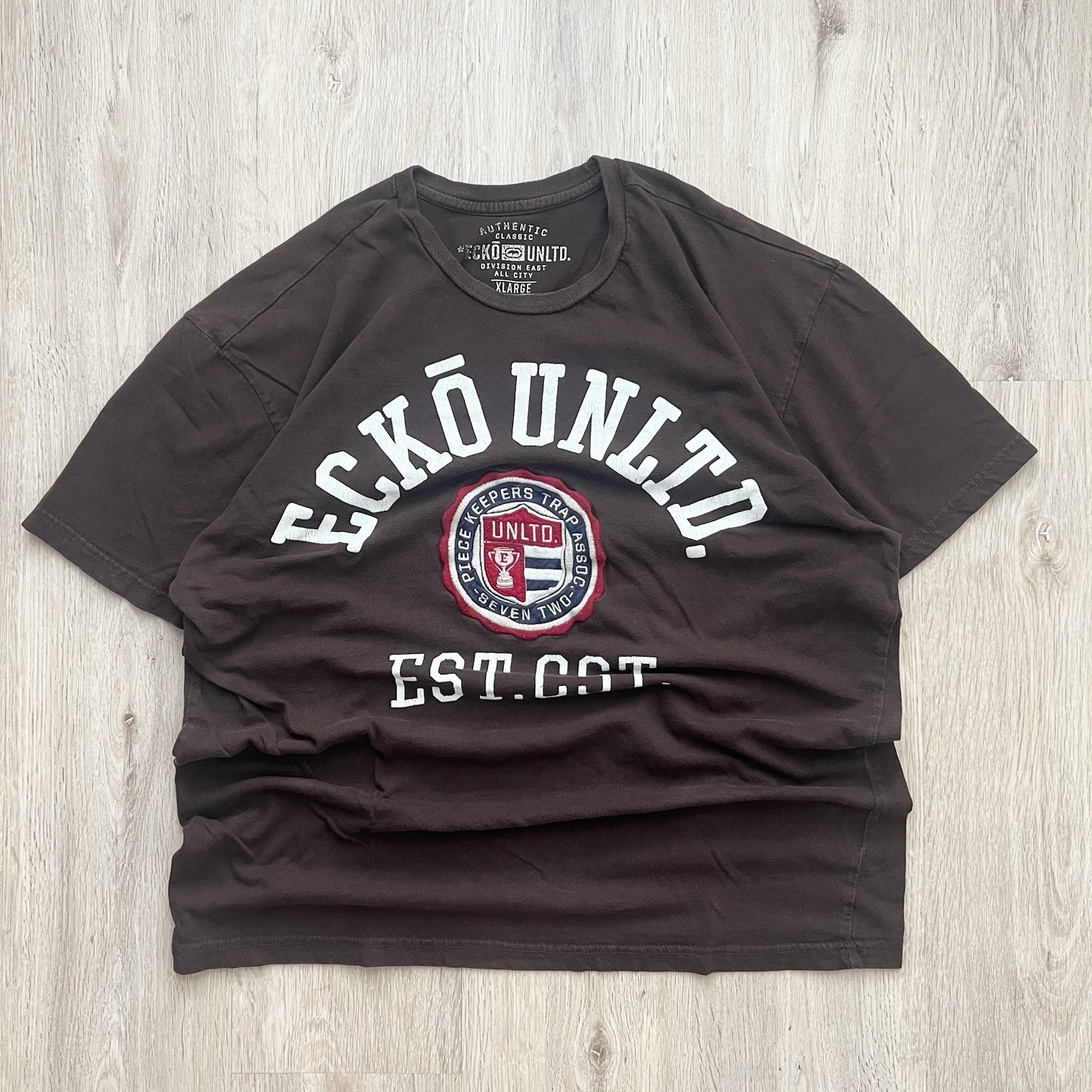 Vintage Ecko Unltd Men’s Brown 3D Spellout Embroidered Y2K Grunge Shirt Size XL gallery