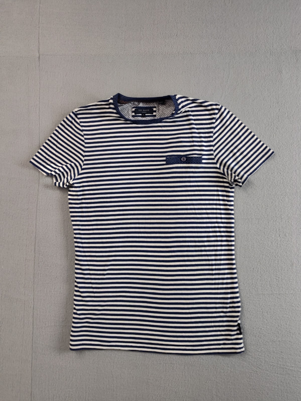 Ted Baker Men Shirt 1 XS White Blue Striped Crew Neck Short Sleeve Pullover