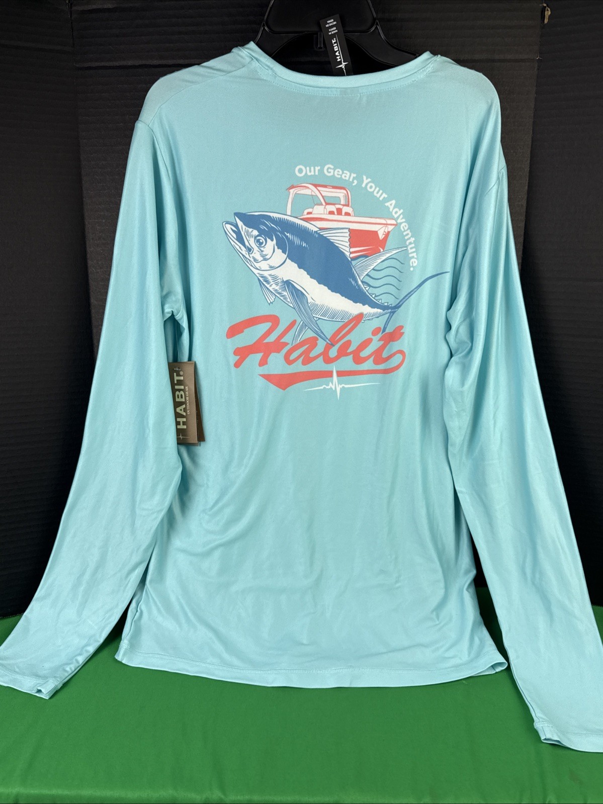 Habit Men’s Island Paradise Graphic Long Sleeve Tee Size S Leaping Tuna
