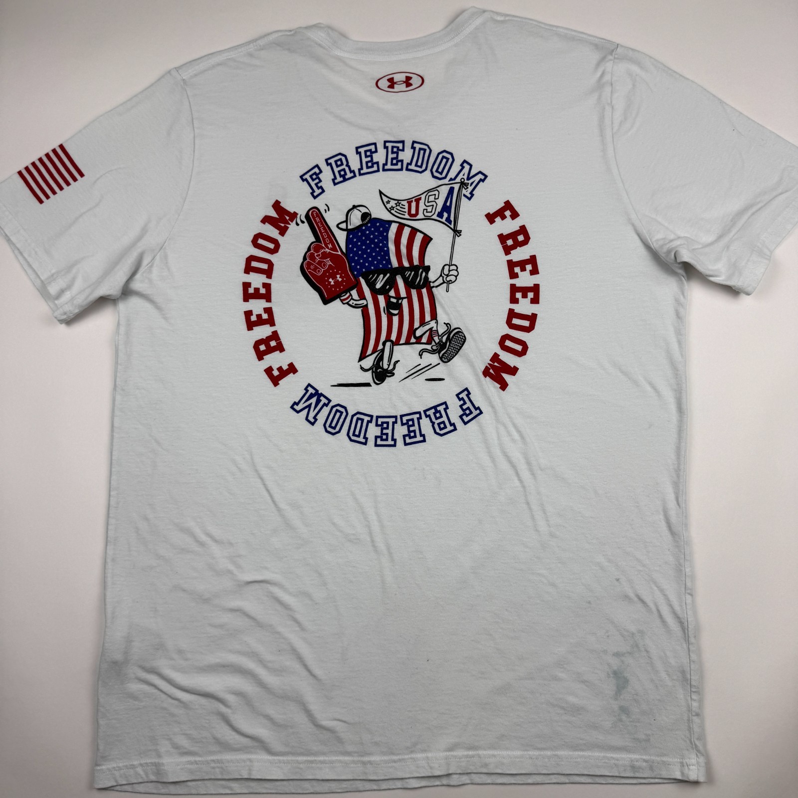 Under Armour HeatGear Mens XL T-Shirt White Freedom Celebrate Graphic gallery