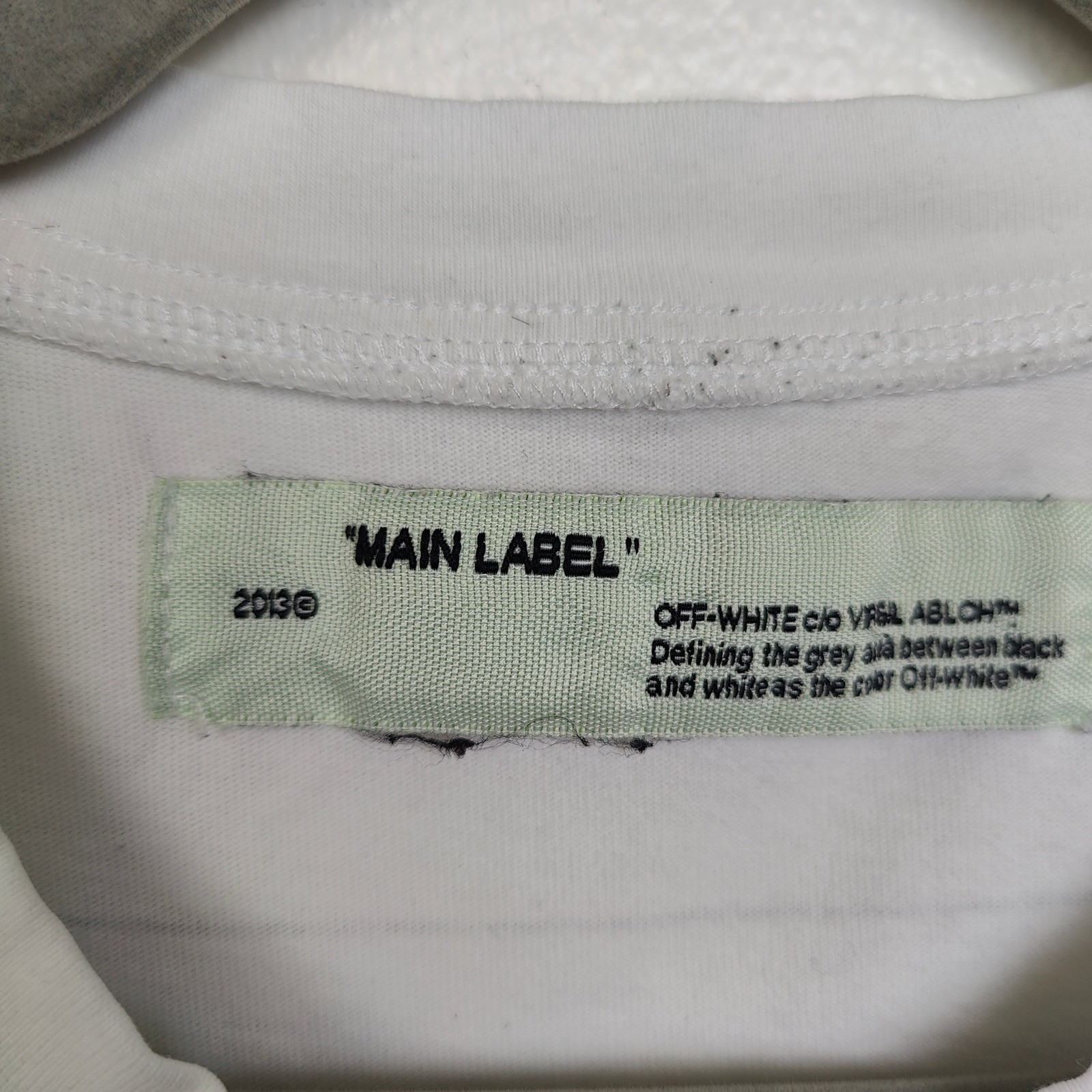 Off-White Mens T-Shirt XL White Fall-Winter 2020 Graphic Streetwear Hypebeast gallery