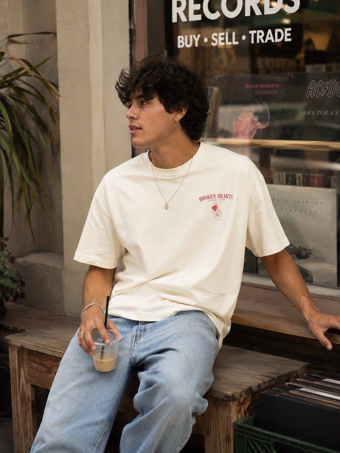 Broken Hearts Social Club Graphic Tee Men’s XXL White Streetwear Shirt gallery