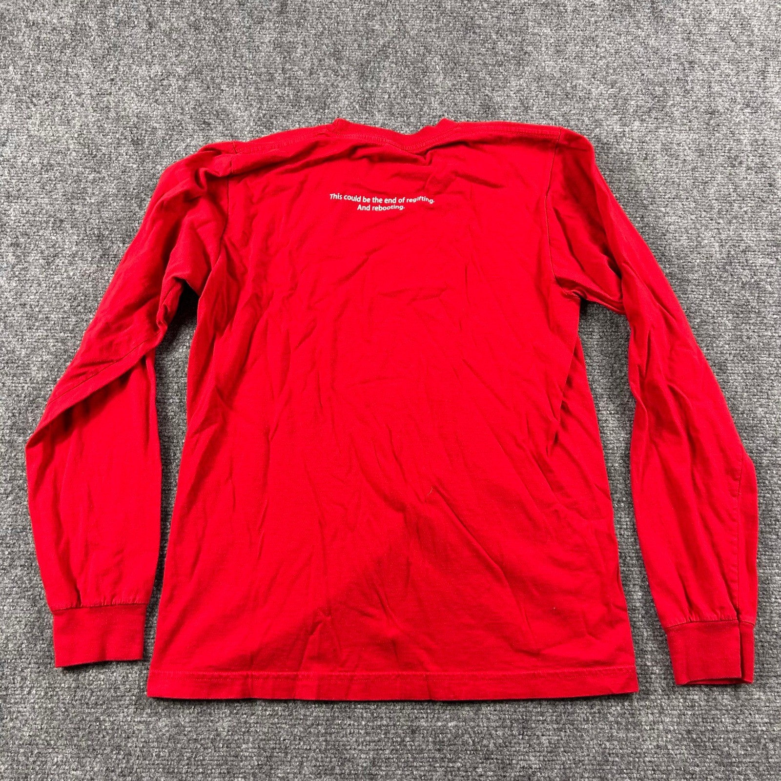 Apple MacBook Long Sleeve T-Shirt Mens Small Red Promo American Apparel Tech Tee gallery