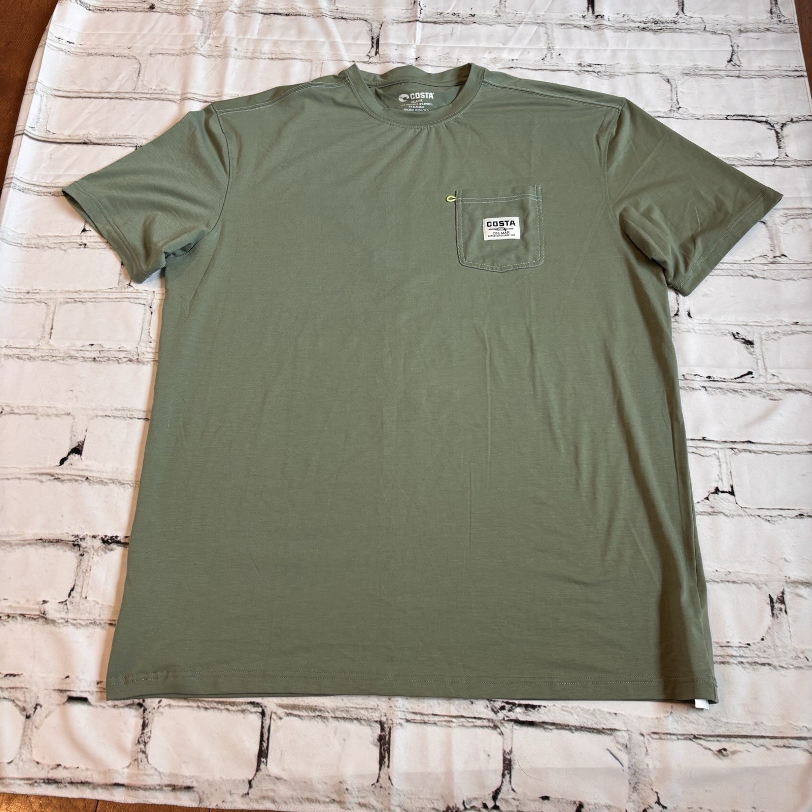 NWOT Mens Costa Crew Neck Pocket T Shirt Green Polyester Lyocell XXL gallery
