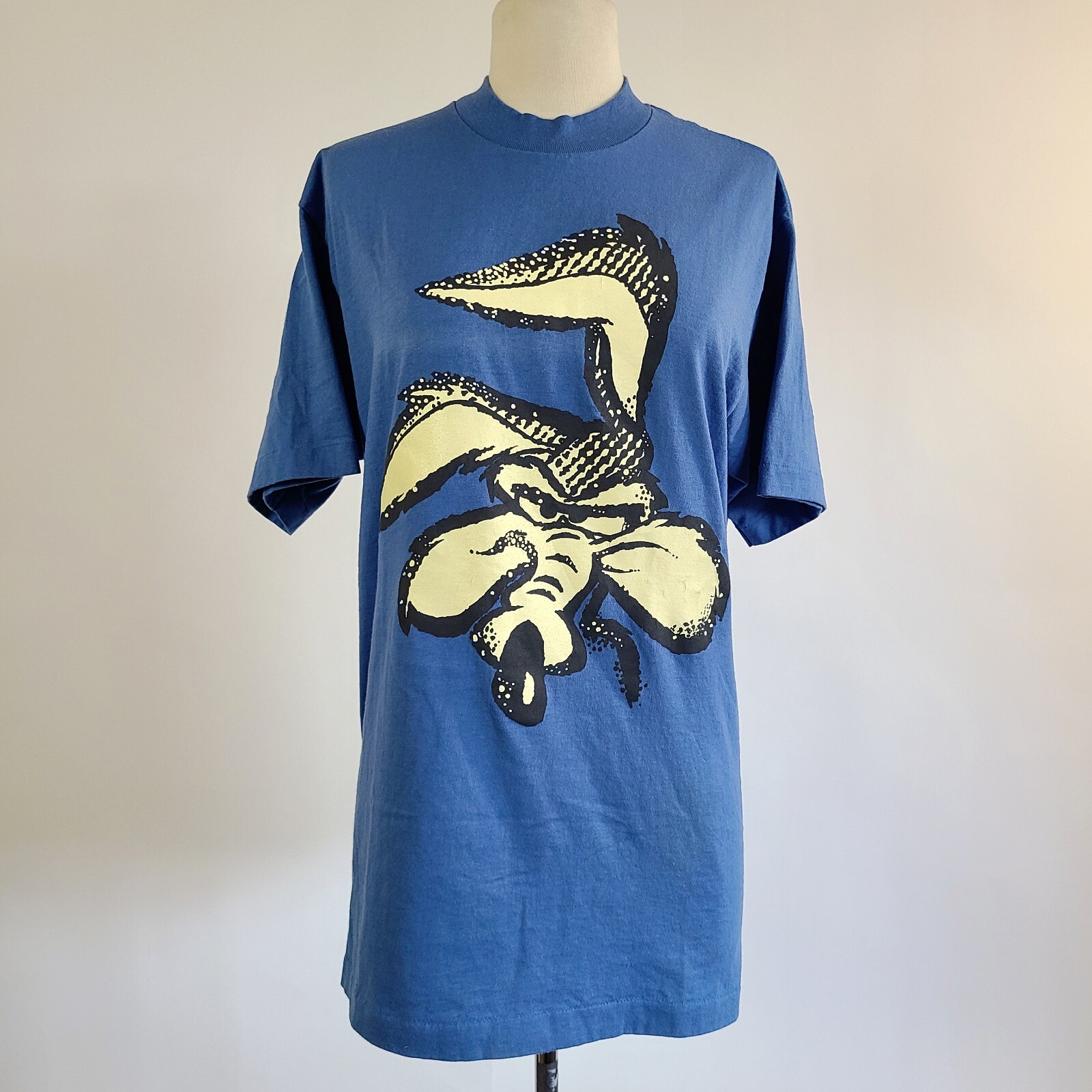 Vintage 1991 Wile-E-Coyote T Shirt 90s Single Stitch USA Made Acme Clothing L