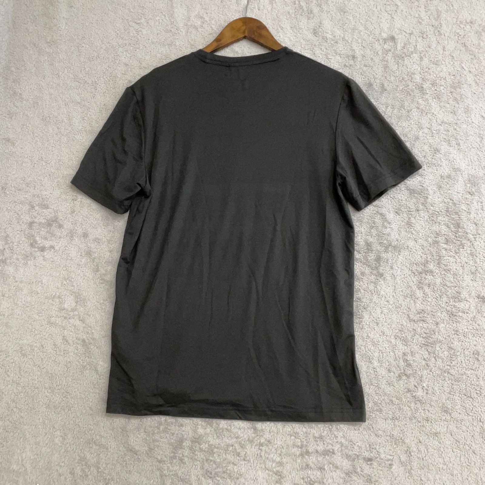 NEW Quiksilver Men's S Black Active T-Shirt Regular Fit Polyester Spandex Blend gallery
