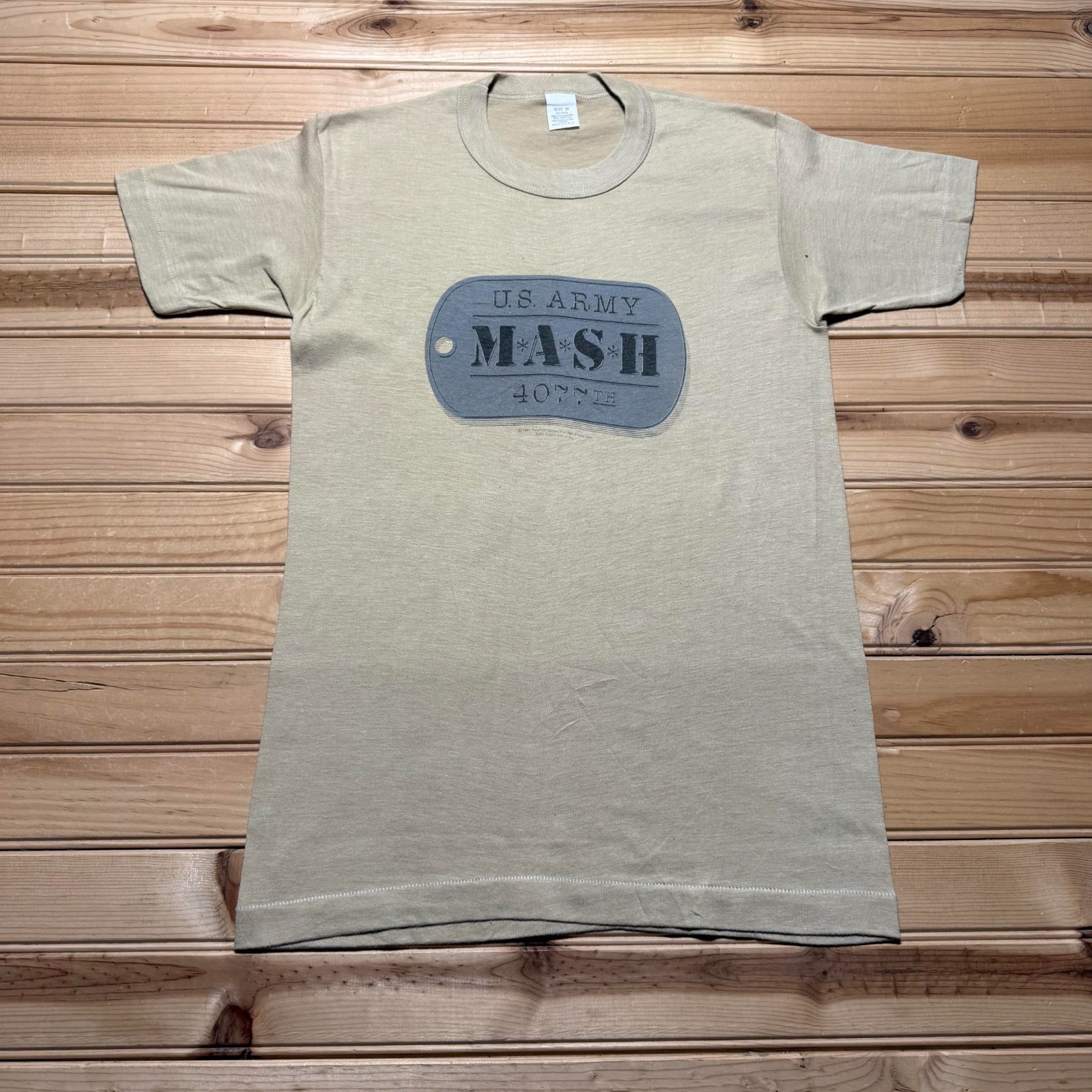 Vintage 1981 US Army MASH 4077th Unit Dog Tag Single Stitch T-Shirt USA – Medium