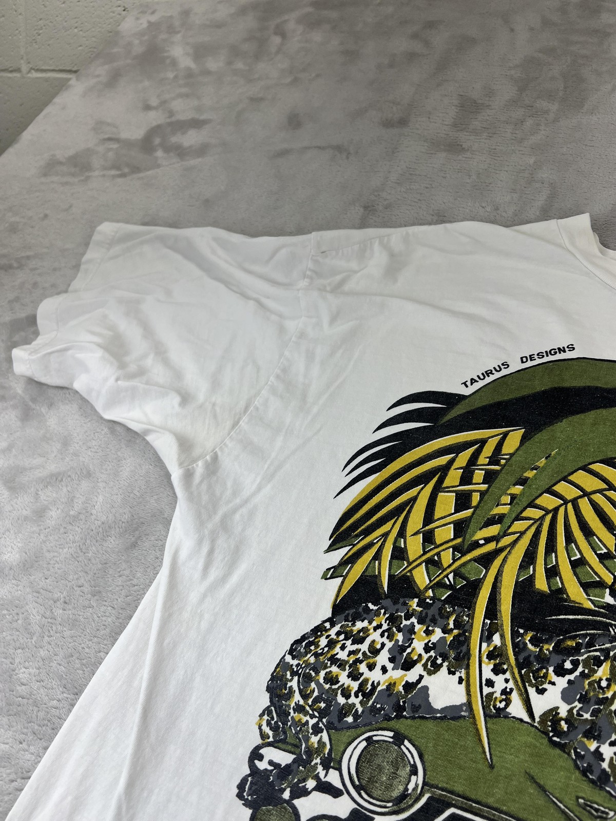 Vintage Taurus Designs Safari Kenya Shirt Mens XL Animal Graphic 90s gallery