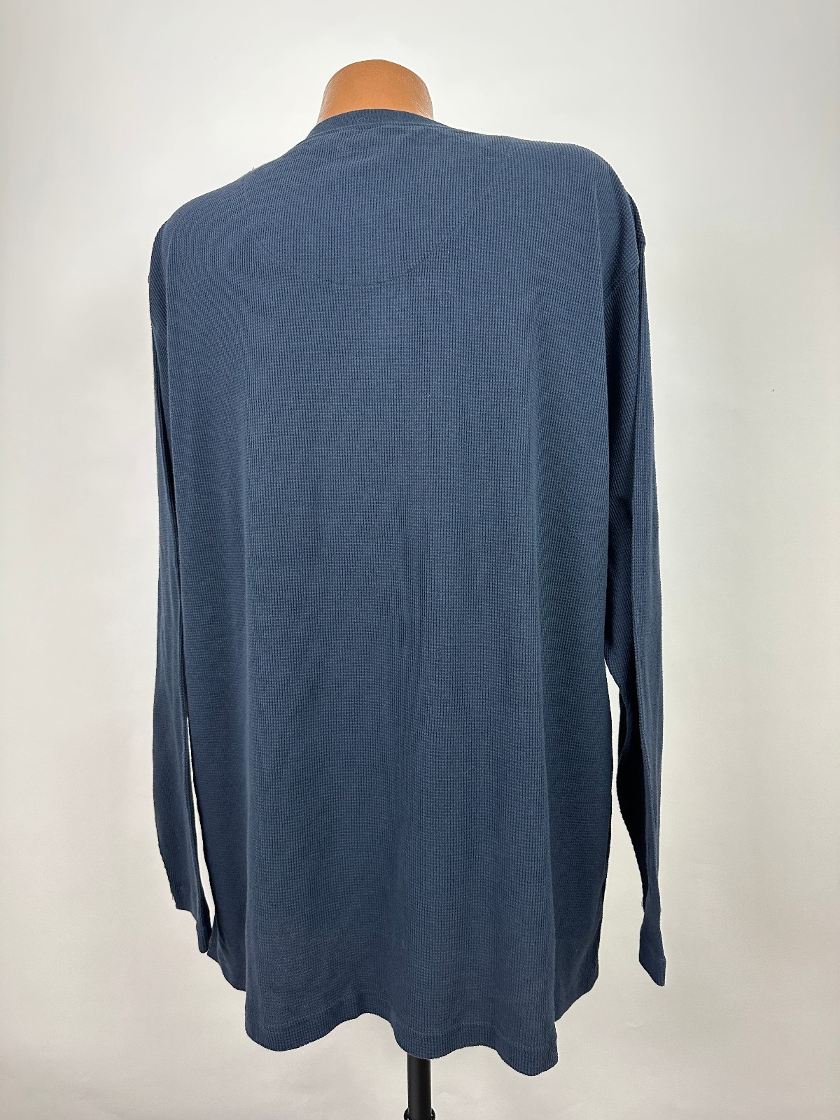 Vintage Waffle-Knit Henley Shirt Men 2XL TALL Navy Minimal Outdoors St Johns Bay gallery
