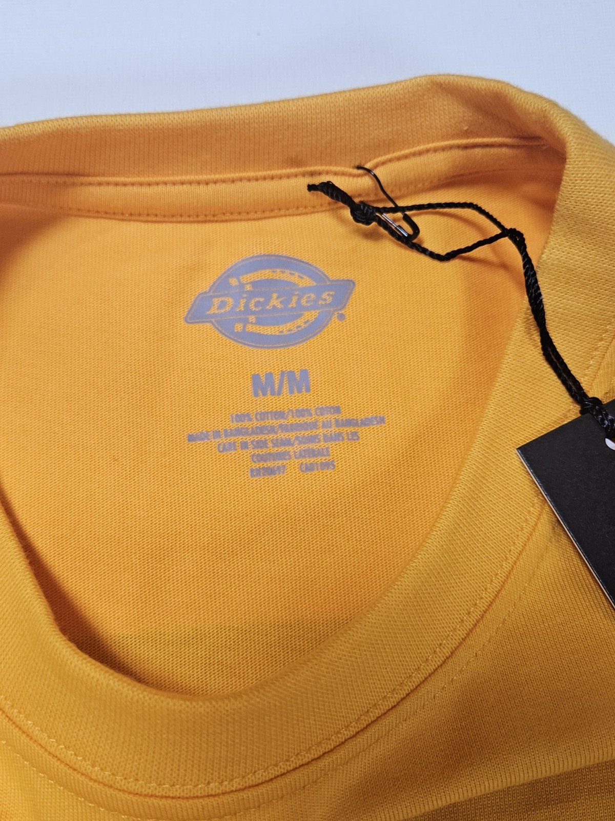 NWT Dickies Workwear Shirt Mens Medium Gold Black Blue Collar Classic Tee gallery