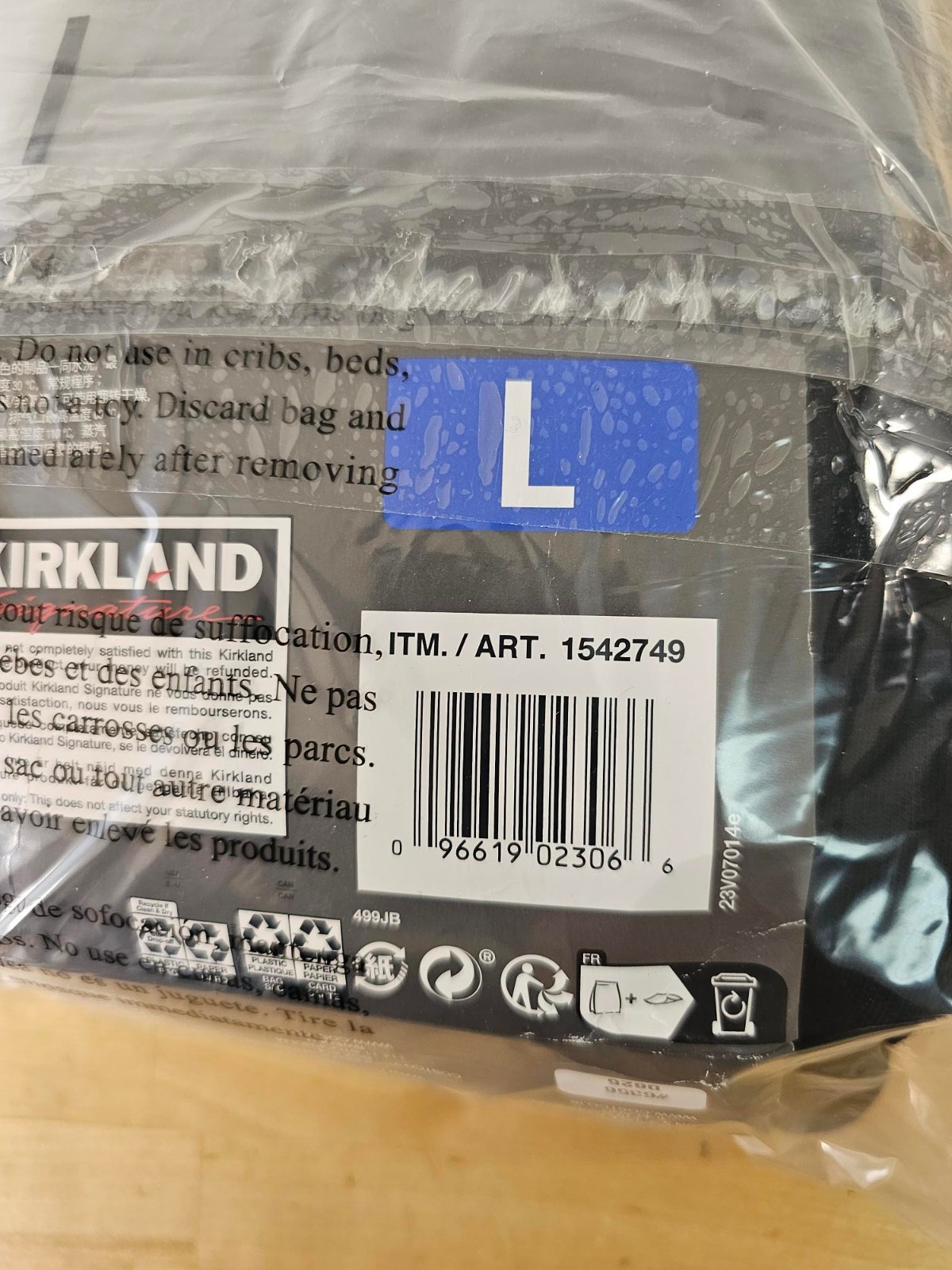 L / LARGE - BLACK - 6 PACK - Kirkland Signature Men’s Crew Neck Cotton Shirts gallery