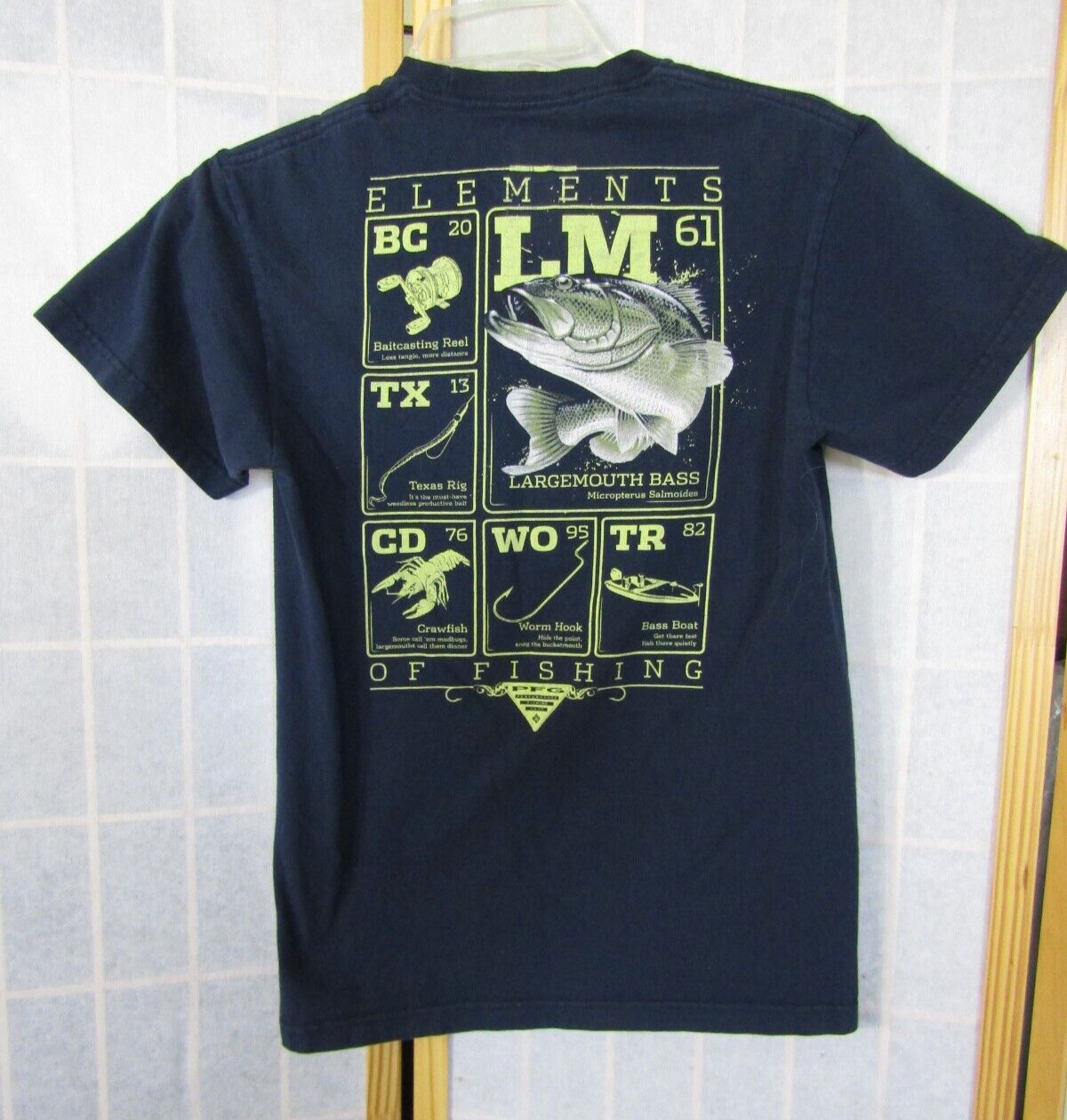 Columbia PFG Deep Navy Fishing Short Sleeve Cotton Blend T-Shirt Men's Size S gallery