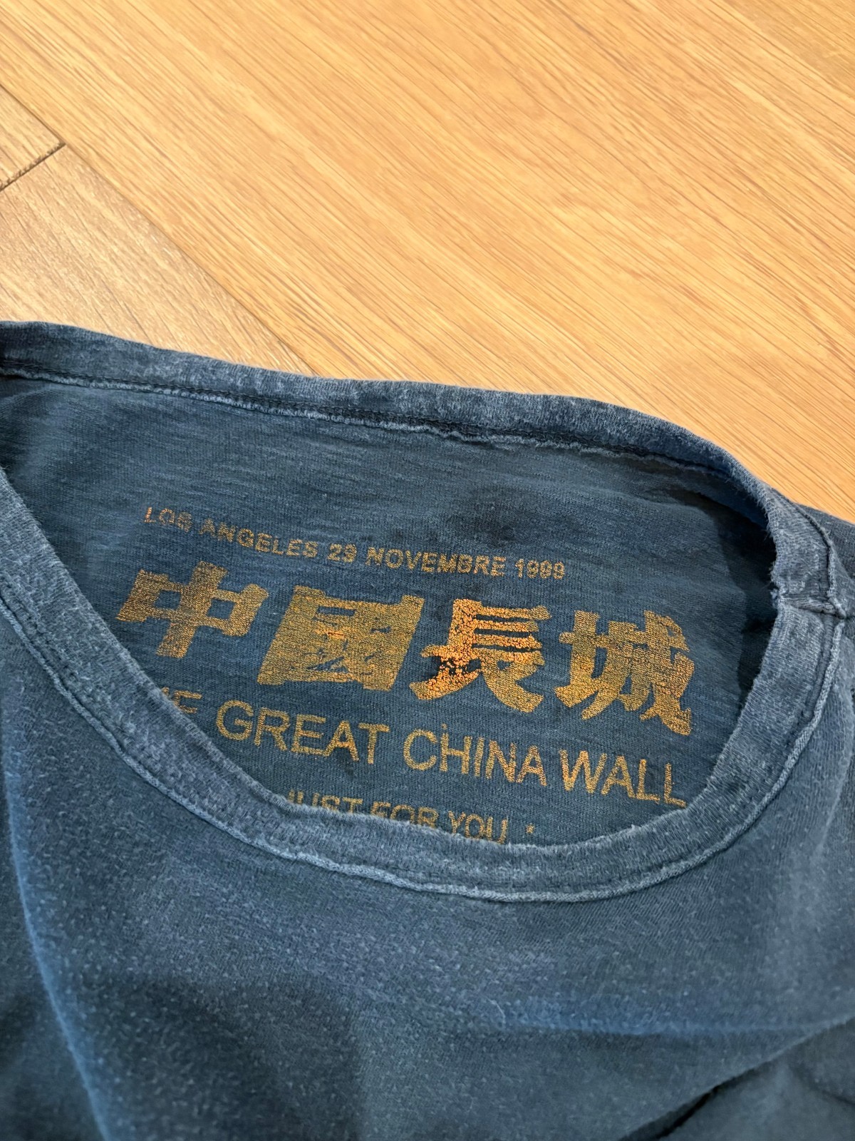 Vintage The Great China Wall Tattoo Long Sleeve RARE Large gallery