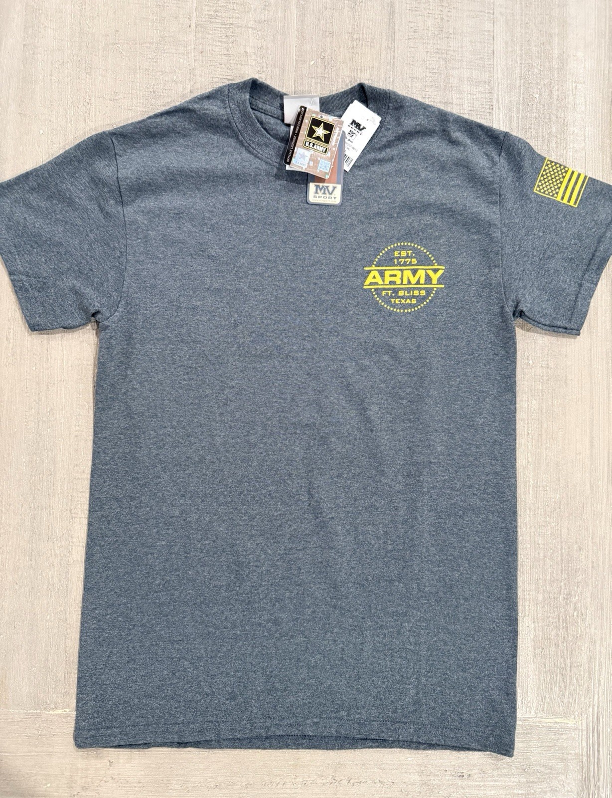“United States Army Ft Bliss, TX 1775” Double Sided Gray T Shirt - Sz XL - NWT! gallery
