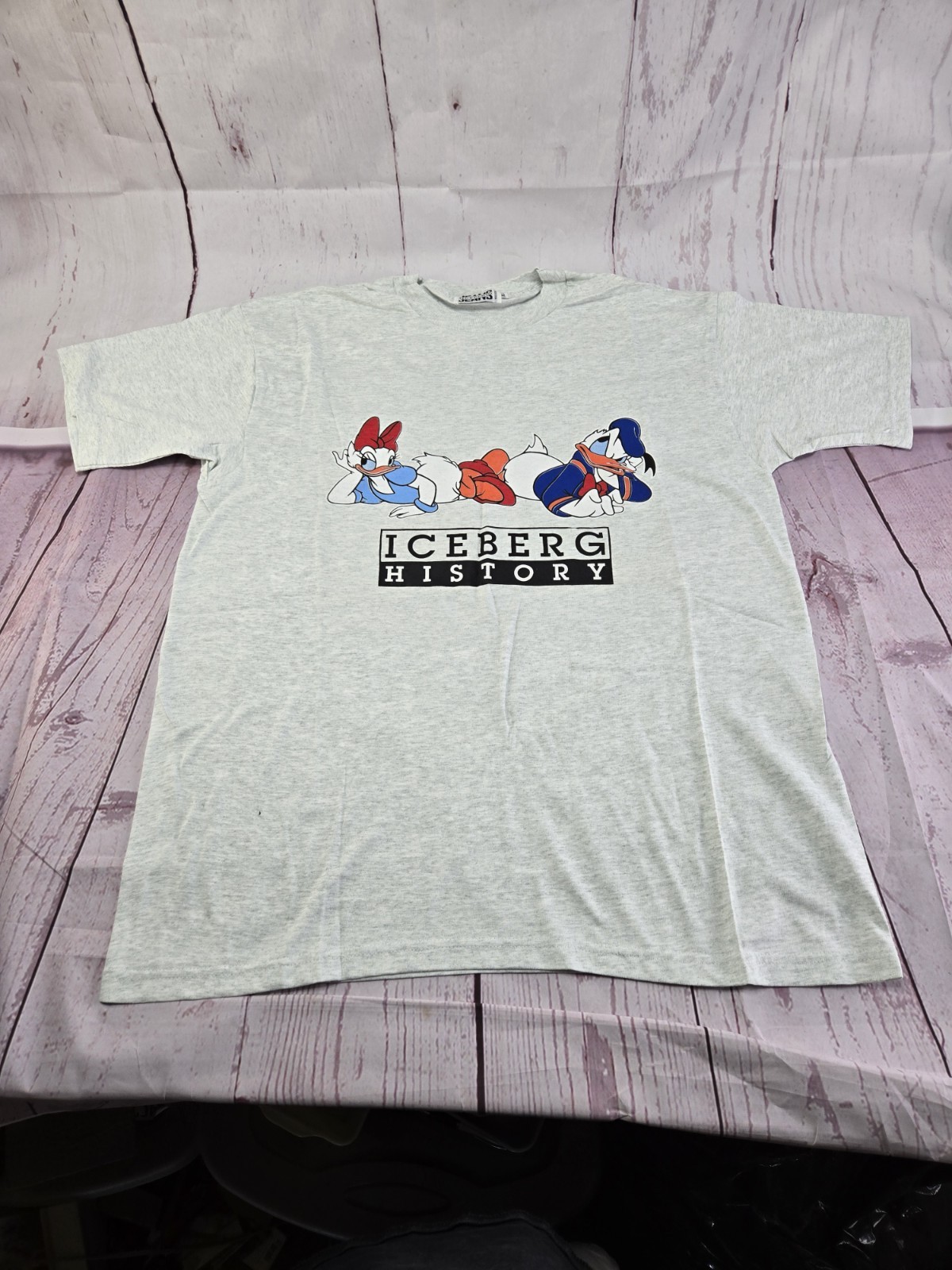 Vintage Donald And Daisy Duck Iceberg Jeans T Shirt Made in Italy Mens Size XL