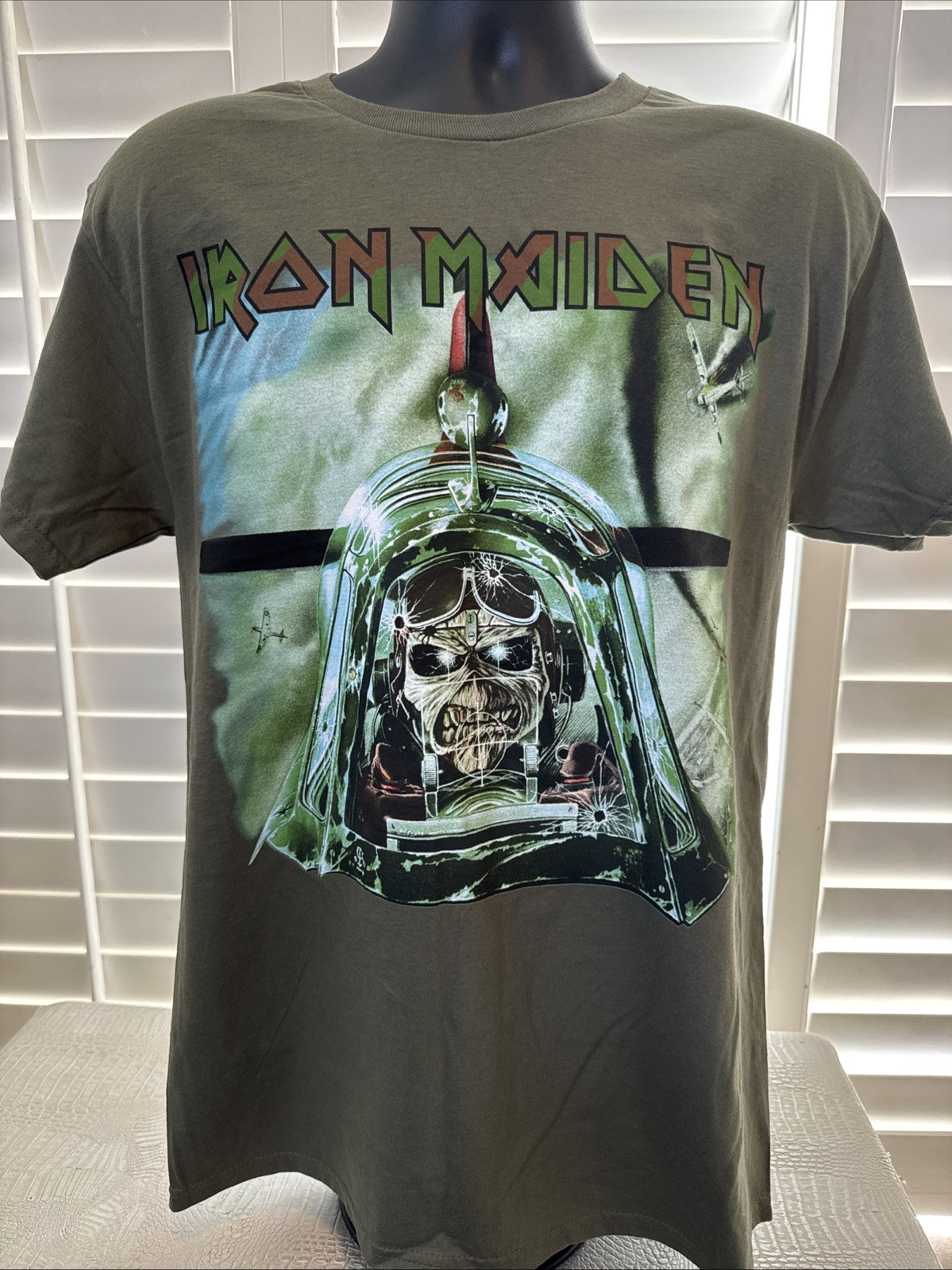 Iron Maiden Official Shirt Legacy Of The Beast 2022 World Tour Size XL New gallery