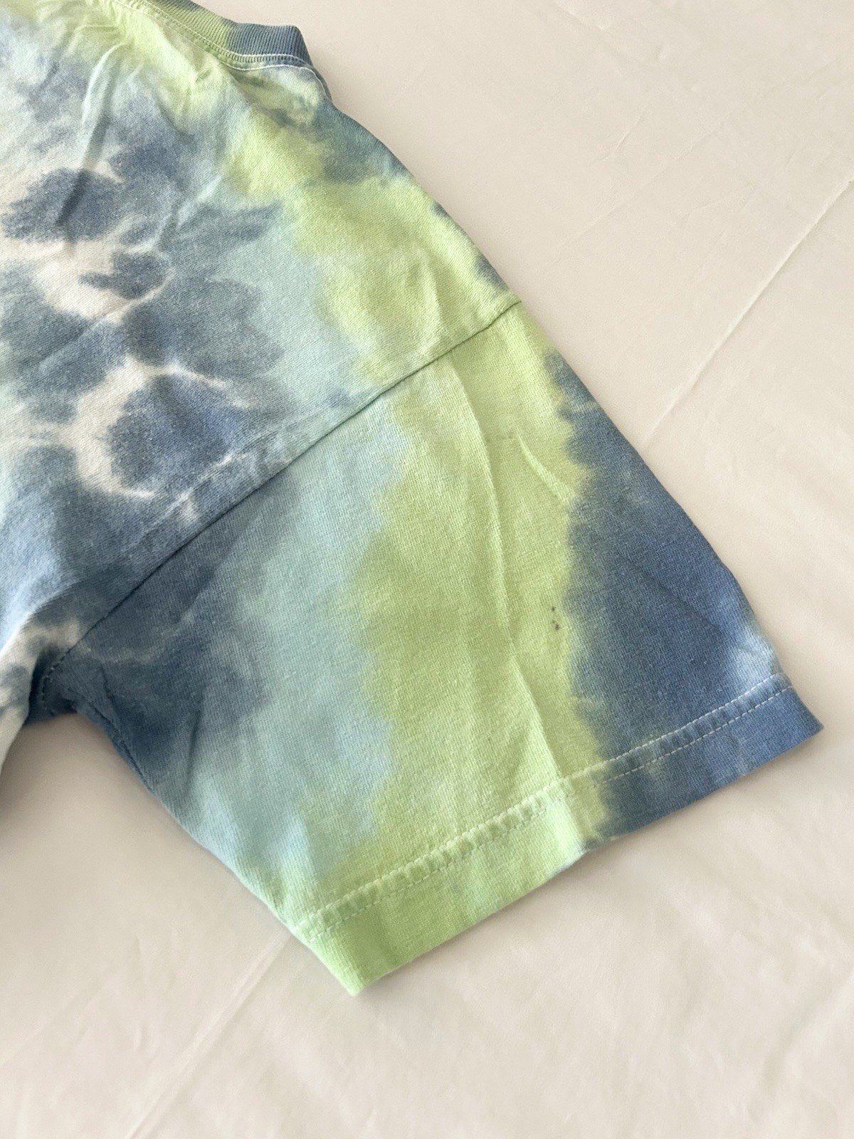 Green Blue TIE DYE T-Shirt M gallery