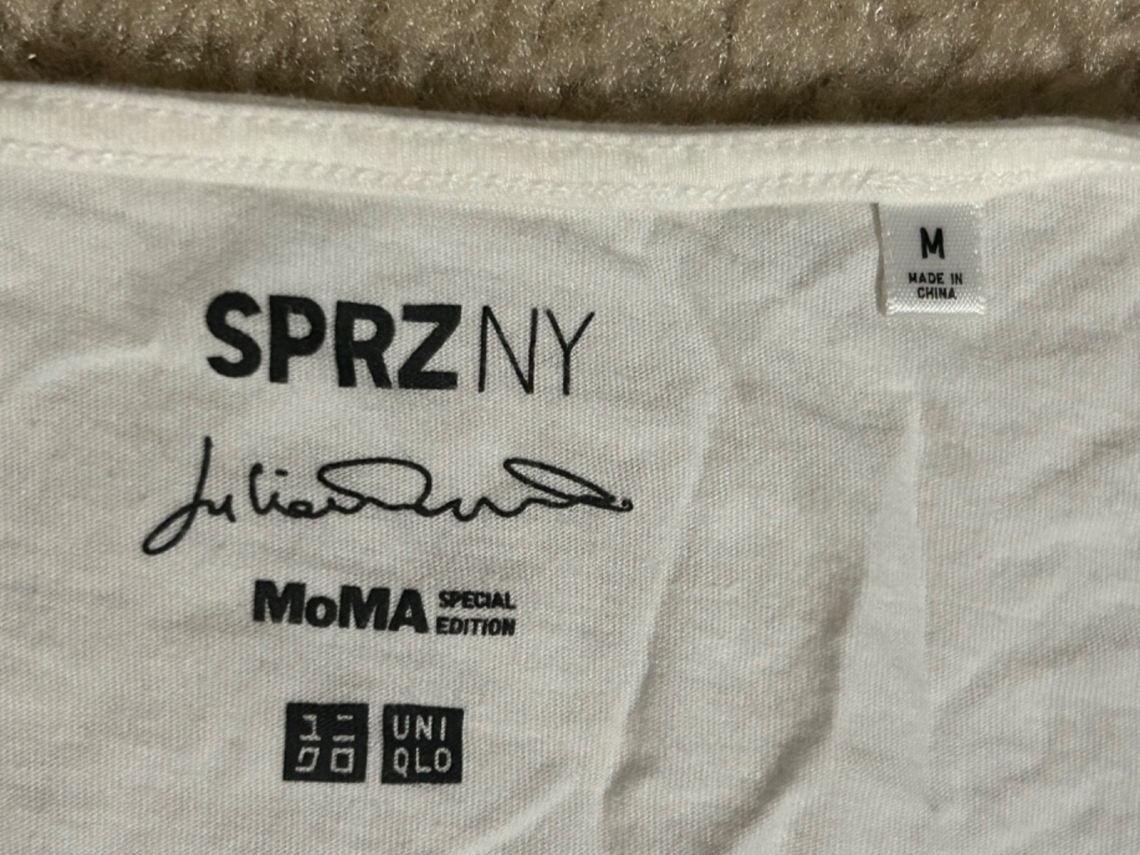 Julian Opie Moma Museum x Sprz T Shirt Men's MEDIUM sleeveless white gallery