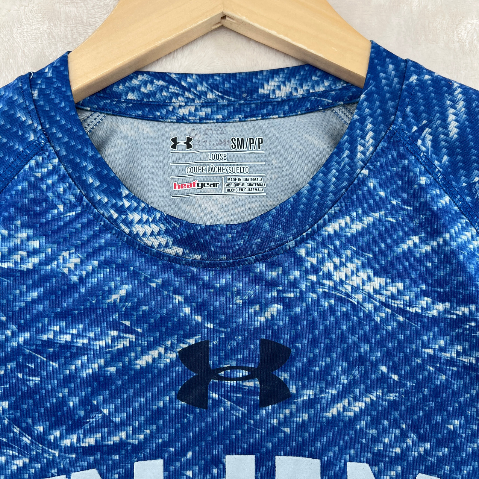 Under Armour Heatgear Loose Fit Men's Size S Blue Camouflage Crew-Neck T-Shirt gallery