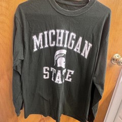 Fanatics Men’s Michigan State Spartans dark green long sleeve shirt size L