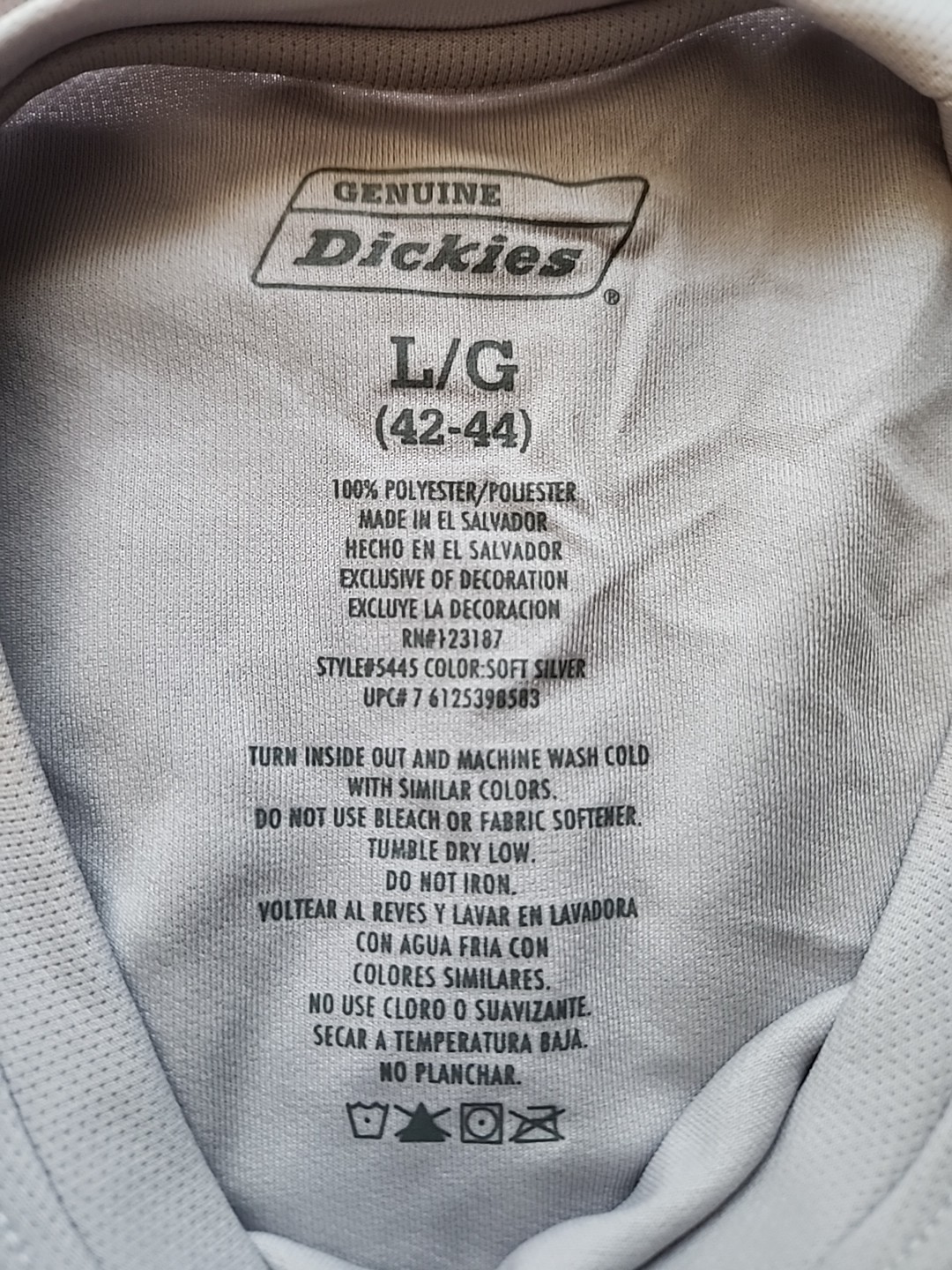 NWOT - Dickies Men's Performance Short Sleeve Tee - Size L (42-44) gallery