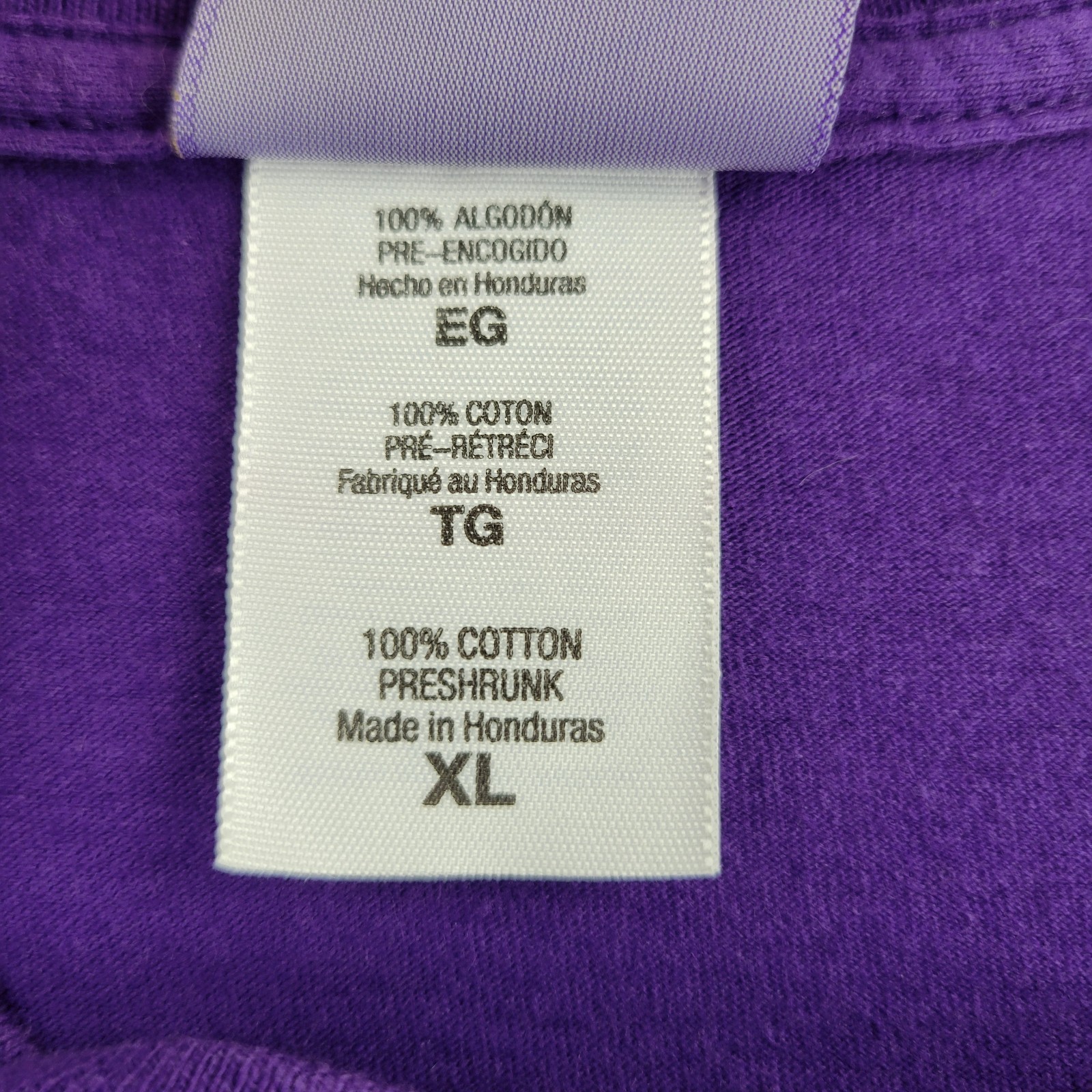 Disney Aladdin Shirt Mens XL Purple Graphic Genie Lamp gallery