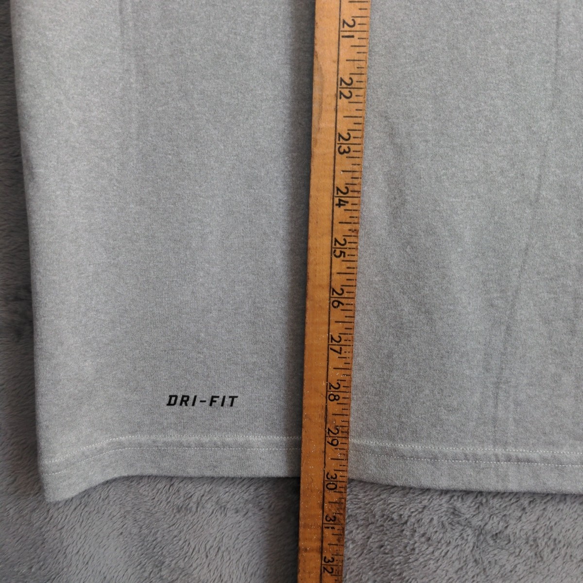 Nike Manchester United T-shirt Mens XL Gray Dri-Fit Athletic Soccer EU Football gallery