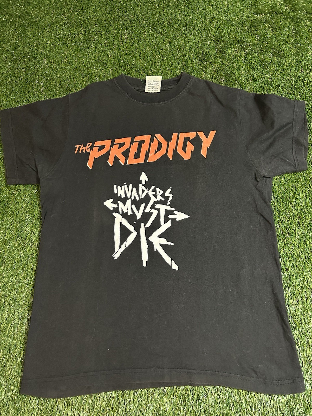 Vintage 2009 The Prodigy Invaders Must Die Tour Band T Shirt Sz S Y2K 2000s EDM gallery