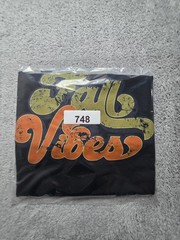 Tee Mens Large Black Fall Vibes Graphic Heavy Cotton Seasonal Gildan Shirt