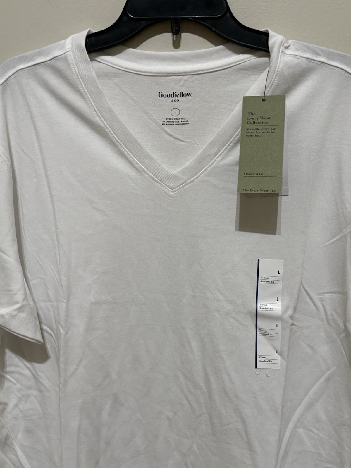 Goodfellow Every Wear V-Neck T-Shirt Men's L White NWT Cotton Blend Tee gallery