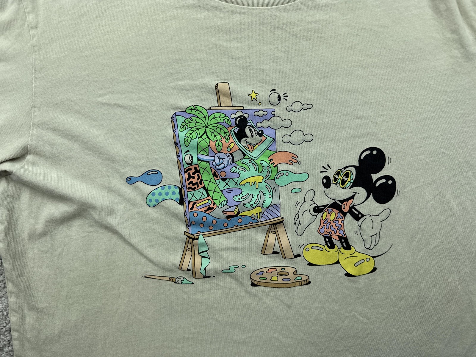 Uniqlo Shirt Mens Medium Green Mickey Mouse Steven Harrington Graphic gallery