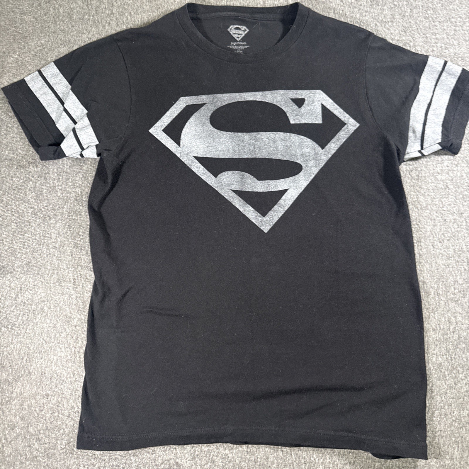 SUPERMAN ORIGINAL LOGO Men’s T SHIRT BLACK TEE OFFICIAL ITEM Small gallery