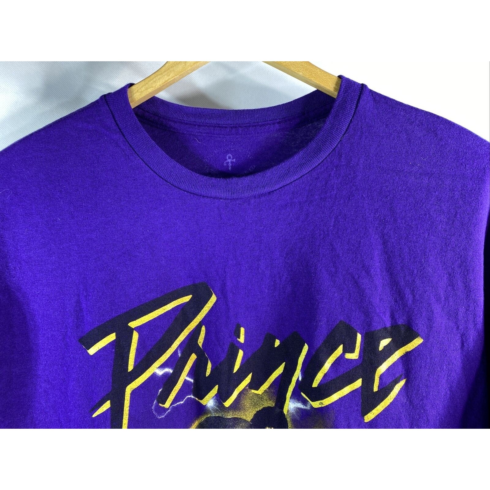 Prince Estate Purple Graphic T-Shirt Men's Large 42-44 Short Sleeve gallery
