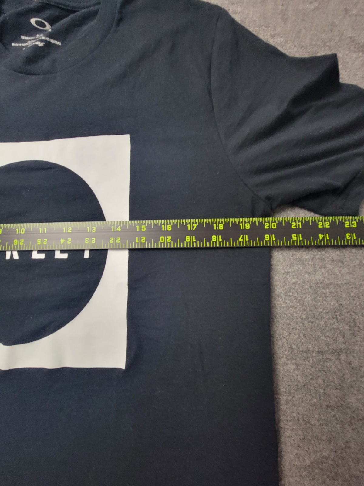Oakley T-Shirt Men M Black Regular Fit Hydrolix Eclipse Skate Surf Beach Outdoor gallery