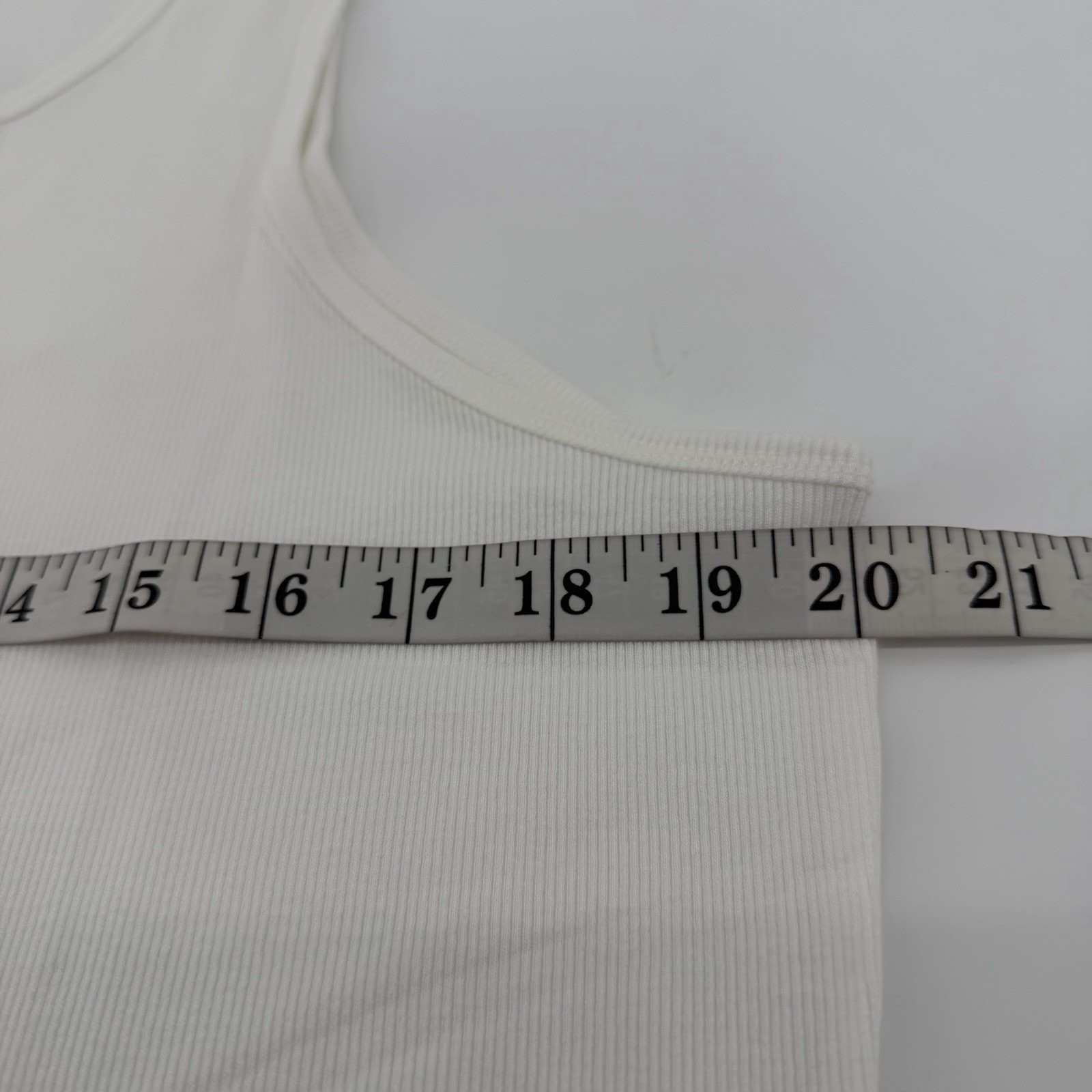 Todd Snyder Tank Top Mens XL White Ribbed Tank Top KN1270422 Pima Cotton Modal gallery