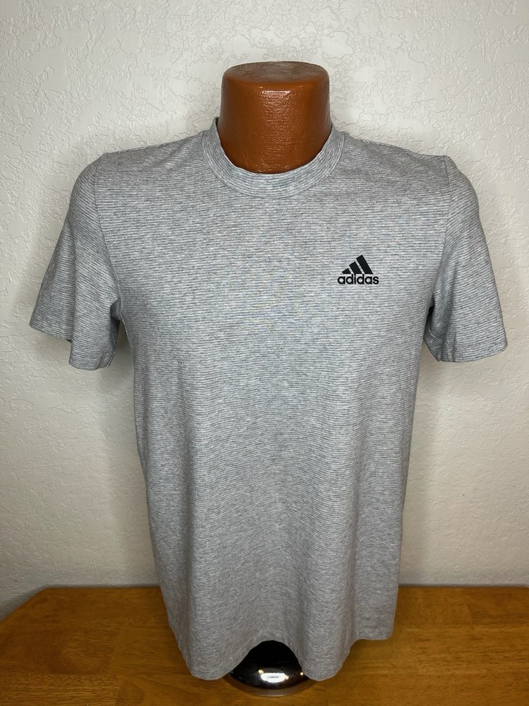 Men’s Adidas ClimaLite Running S/S Athletic T-Shirt Extra Smal XS – Gray – Poly