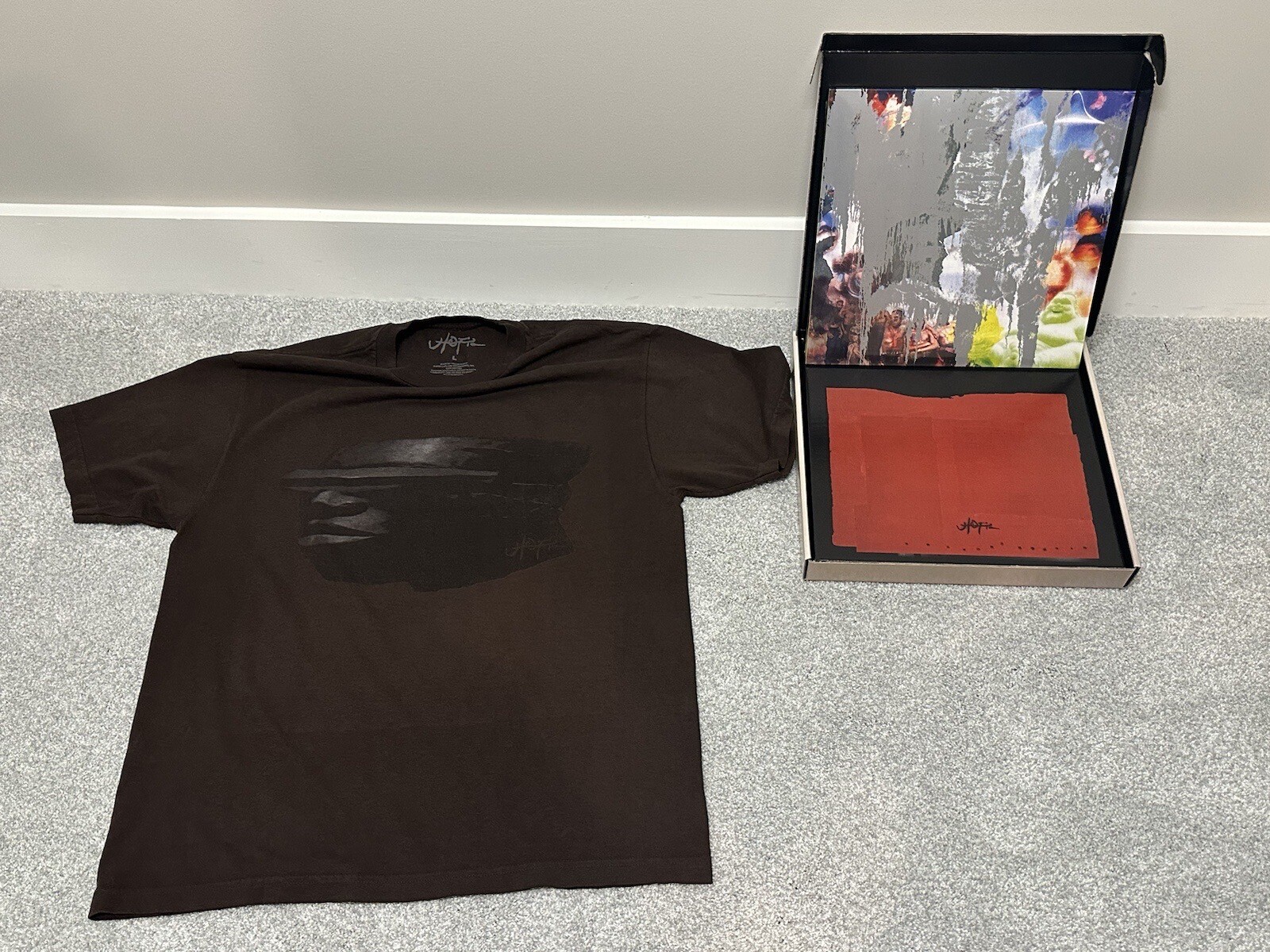Utopia Large T-Shirt C2 Box Set Pack
