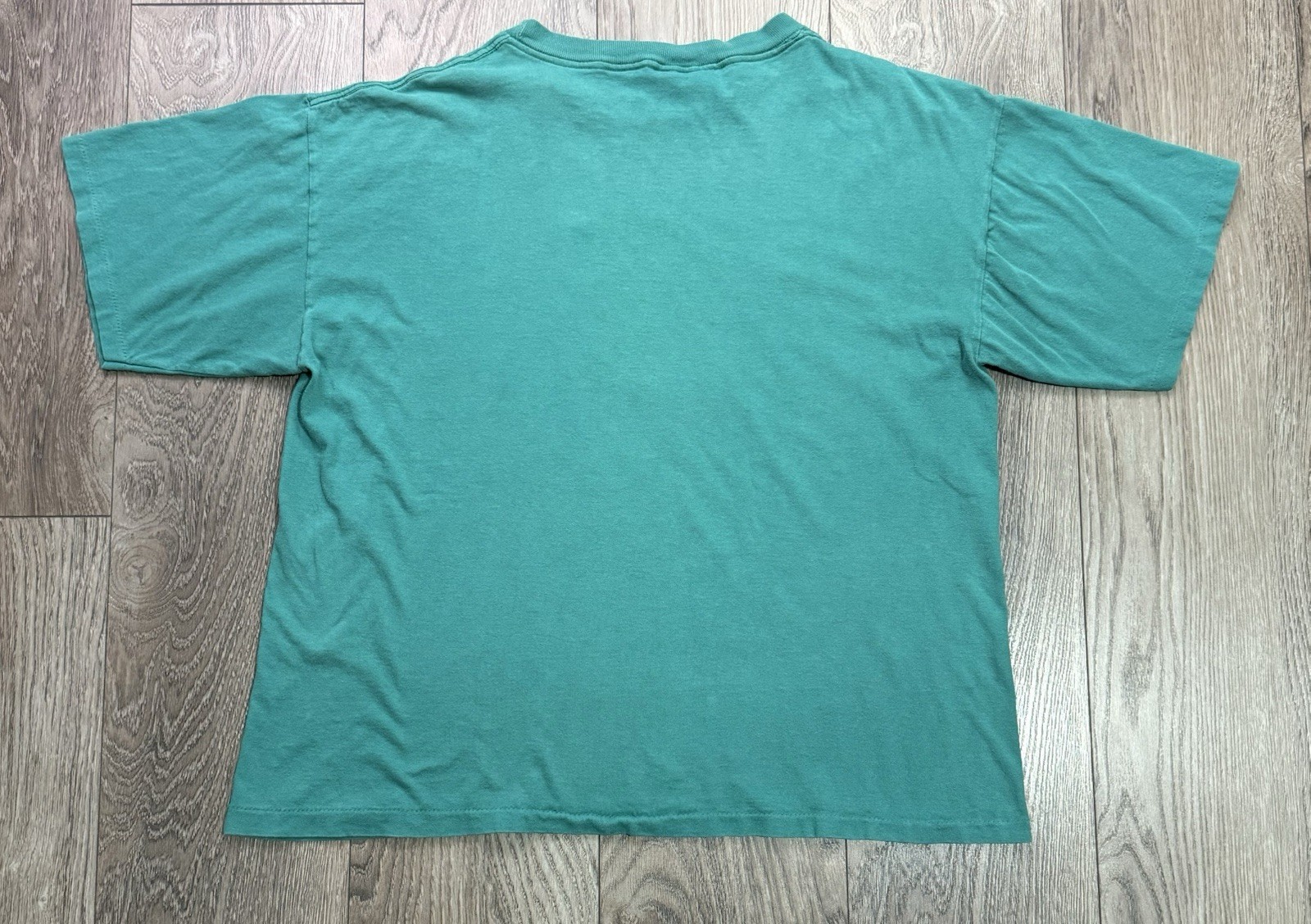 VINTAGE AMERICAN EAGLE AEO GRAPHIC T-SHIRT BOXY FIT SEE MEASUREMENTS STAINED gallery