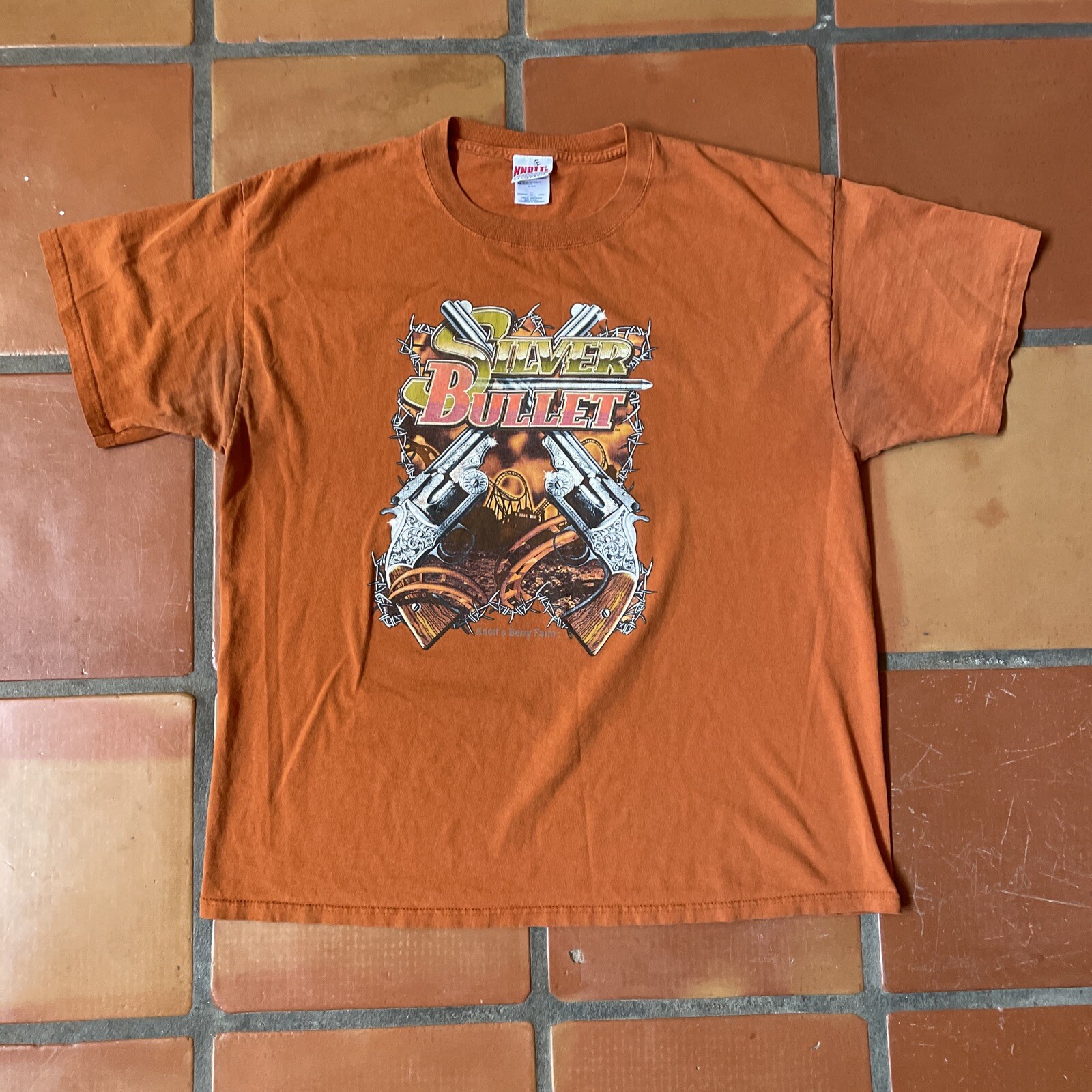 Vtg Knotts Berry Farm Ca Men’s XL Silver Bullet Burnt Orange Graphic T Shirt gallery