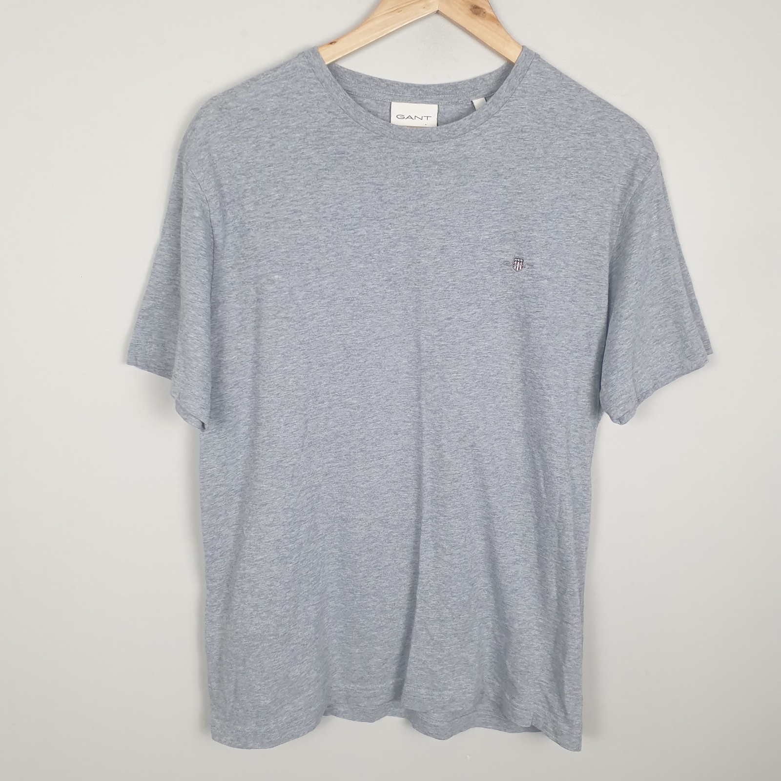 Gant T Shirt Mens Medium Grey Shield Logo Classic Preppy Casual Minimalist gallery
