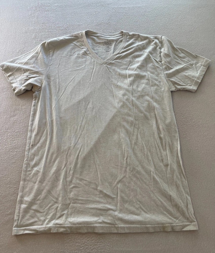 Fresh Clean Tees Shirts Mens Extra Large Light Gray V-Neck Short Sleeve Pullover