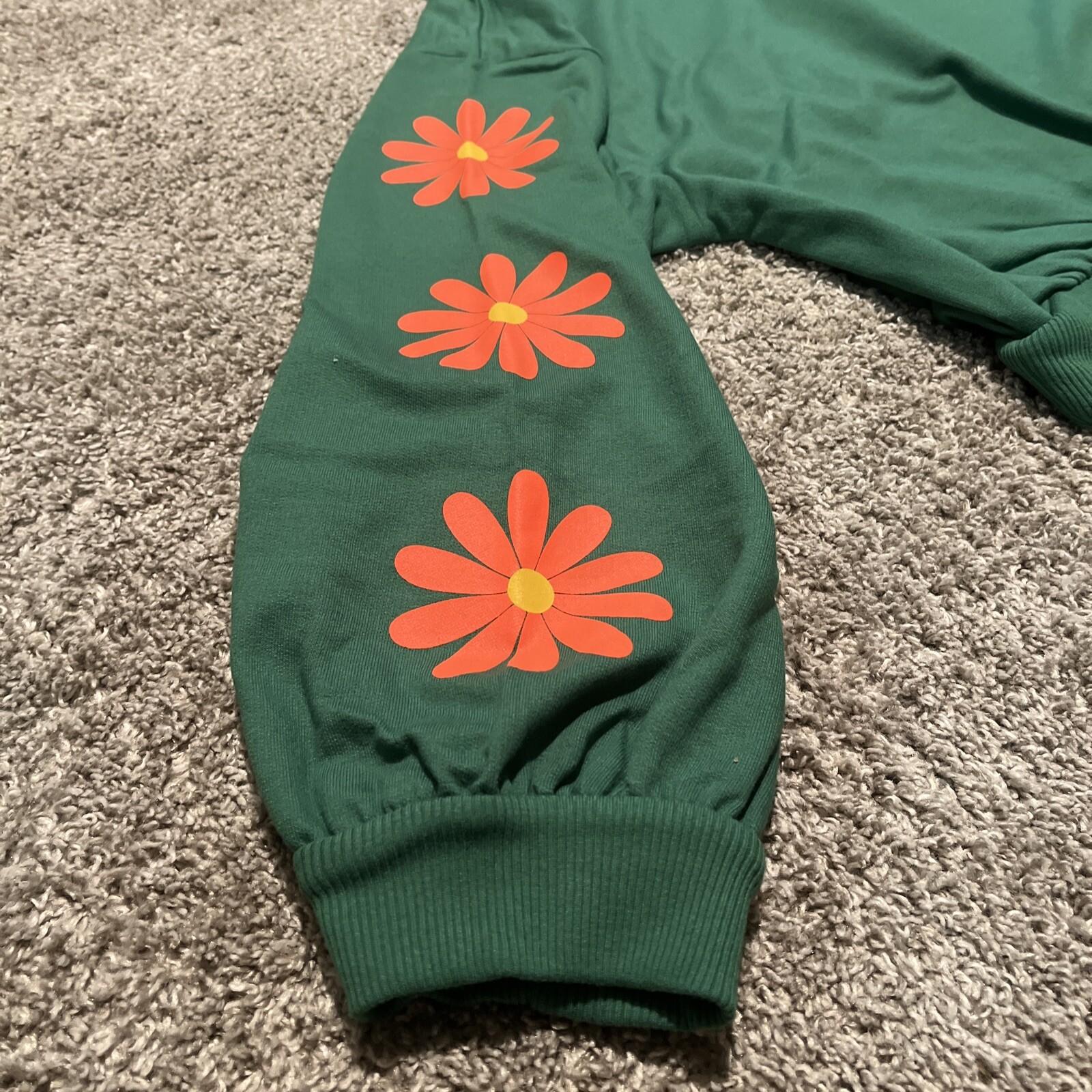 Latino Heritage Month Women Shirt “Latina Fuerte" XL Green Long Sleeve Target gallery